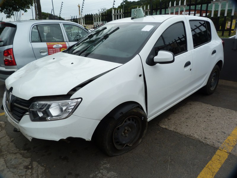 Renault Sandero 900T Manual White - 2020 STRIPPING FOR SPARES - Private Seller Renault Sandero 900T Manual White - 2020 STRIPPING FOR SPARES - Private Seller