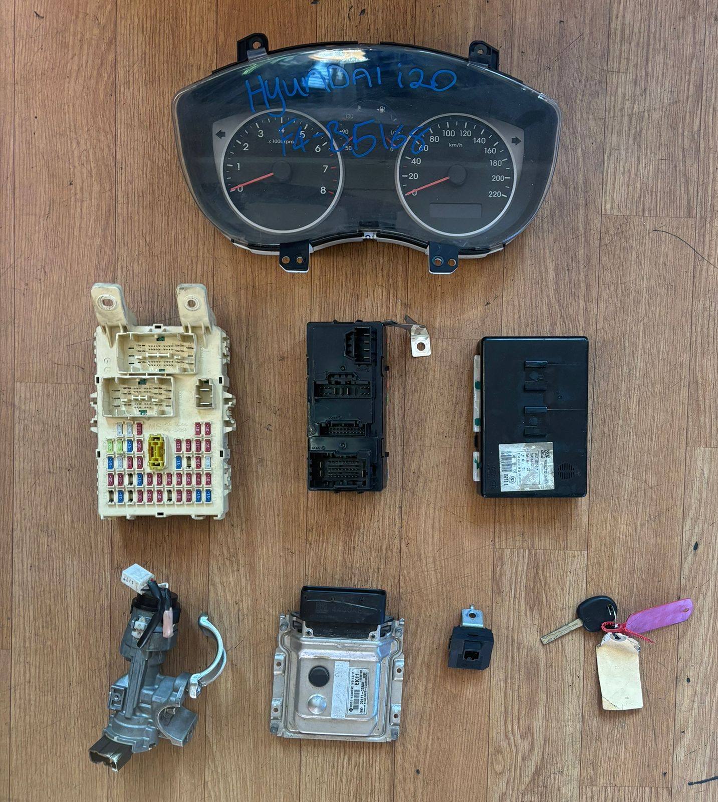 2015 Hyundai I20 1.2 #G4LA Ecu Set For Sale - Private Seller