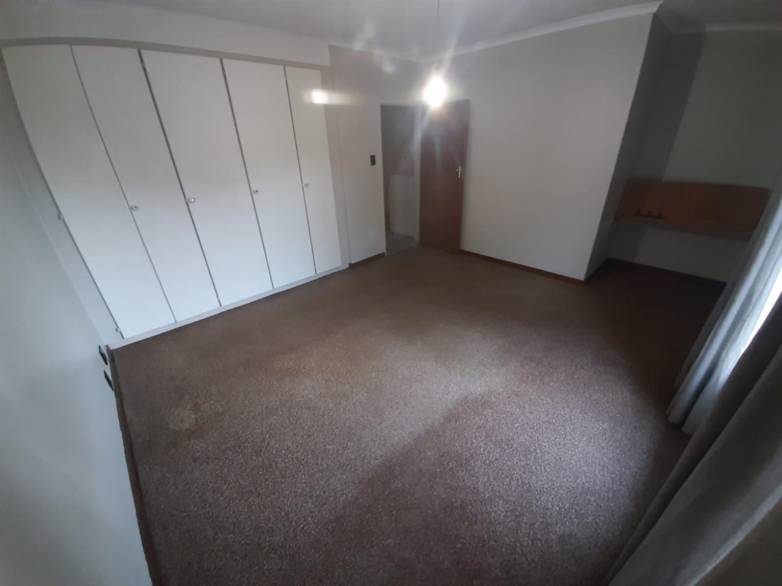 2 bedroom duplex to rent in Pierre van Ryneveld Junk Mail