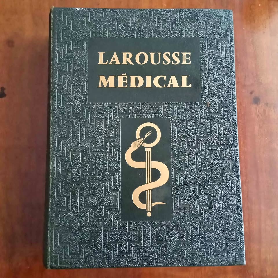 FRENCH LAROUSSE MEDICAL ILLUSTRATION BOOK 1952