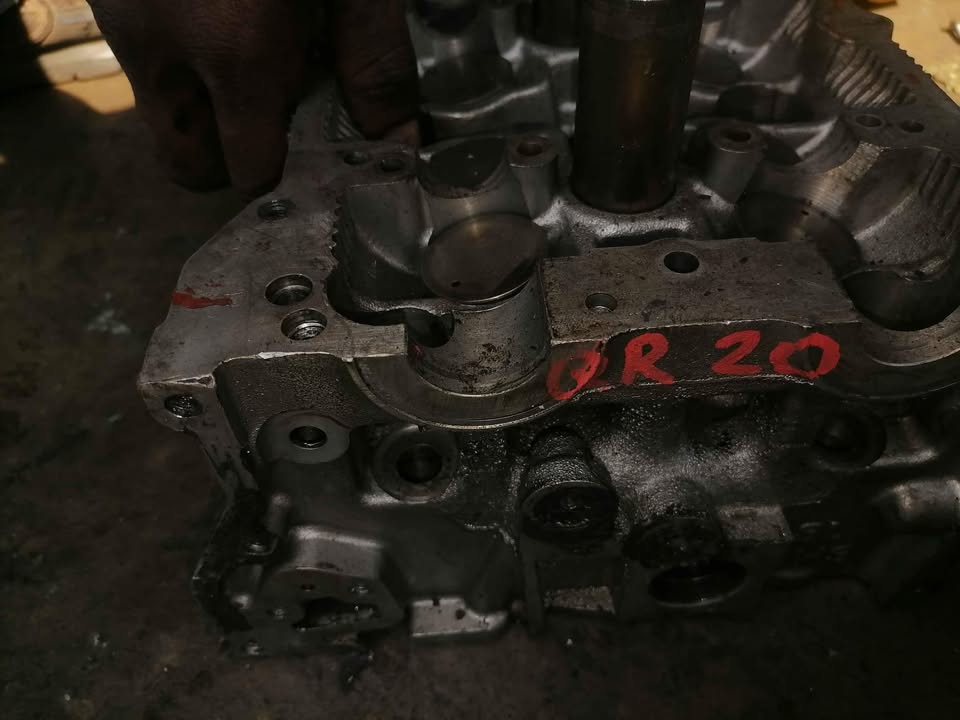 Nissan Qr20 cylinder head - Private Seller Nissan Qr20 cylinder head - Private Seller