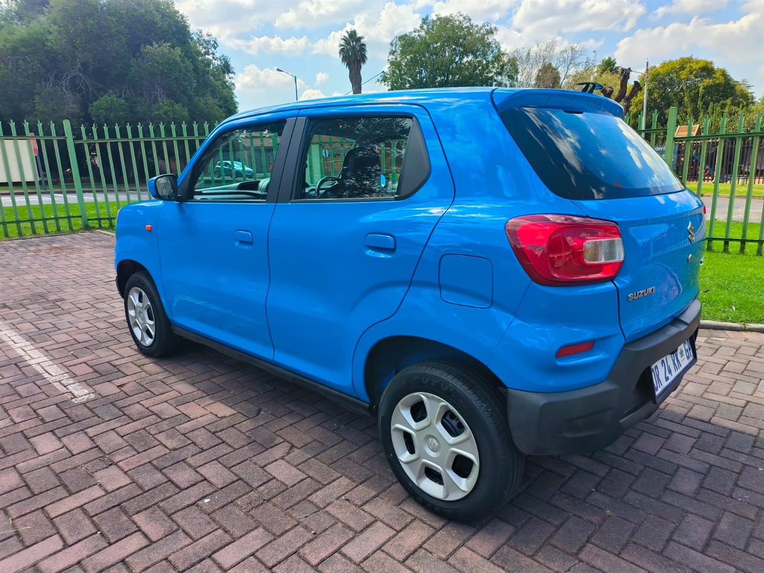 Used 2020 Suzuki S-Presso 1.0 GL+ manual - Private Seller Used 2020 Suzuki S-Presso 1.0 GL+ manual - Private Seller
