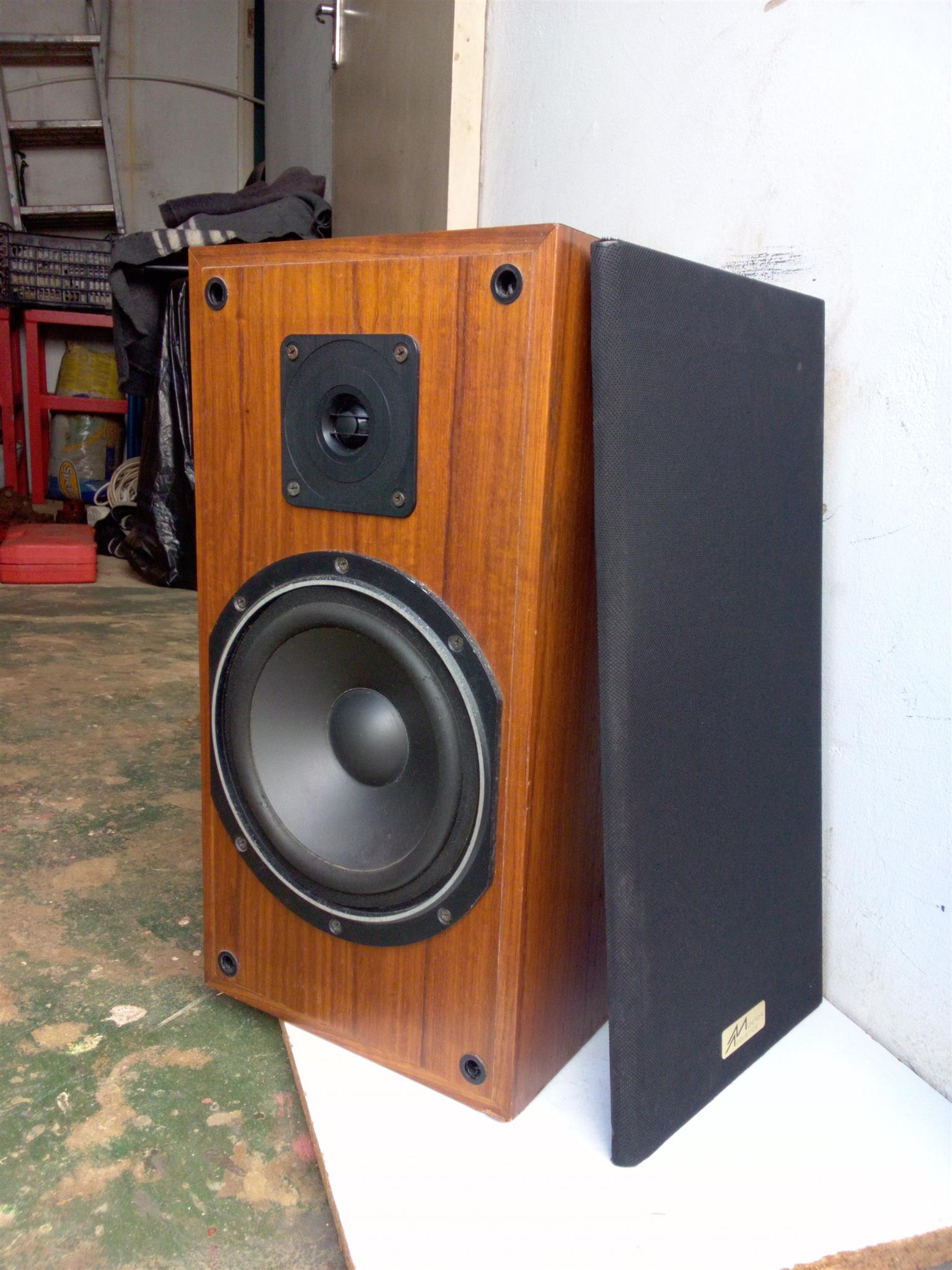 1 x 8inch Monitor Acoustic Speaker 1 x 8inch Monitor Acoustic Speaker