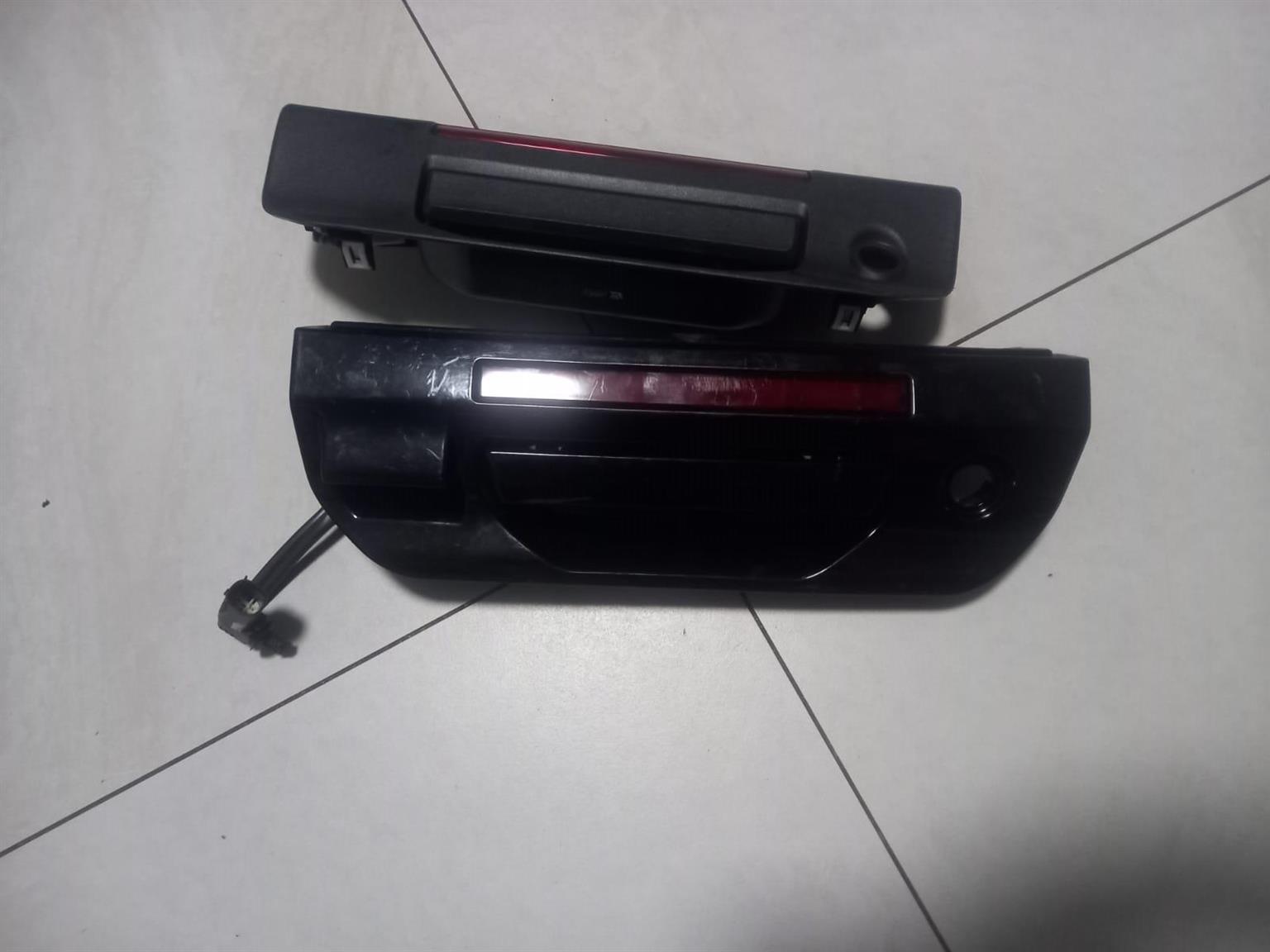 2023 FORD RANGER T9 TAILGATE HANDLE - Private Seller