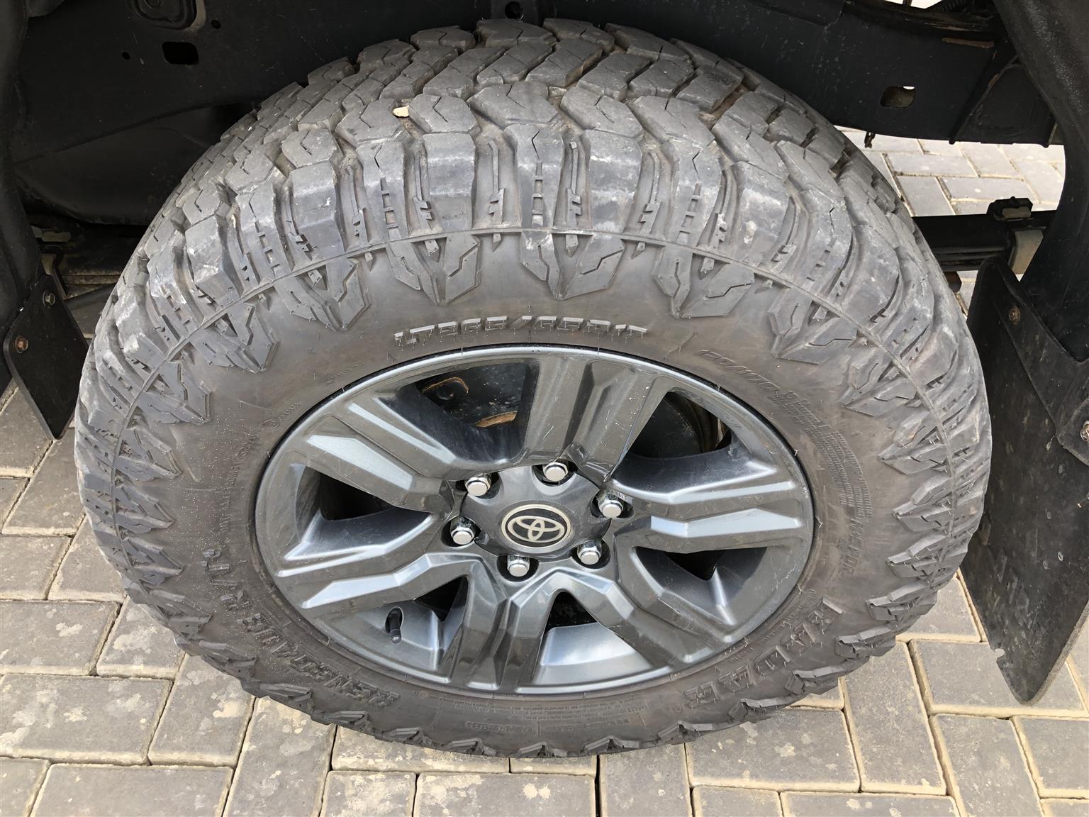 Used 2024 Toyota Hilux 2.4GD-6 single cab 4x4 Raider manual - Private Seller