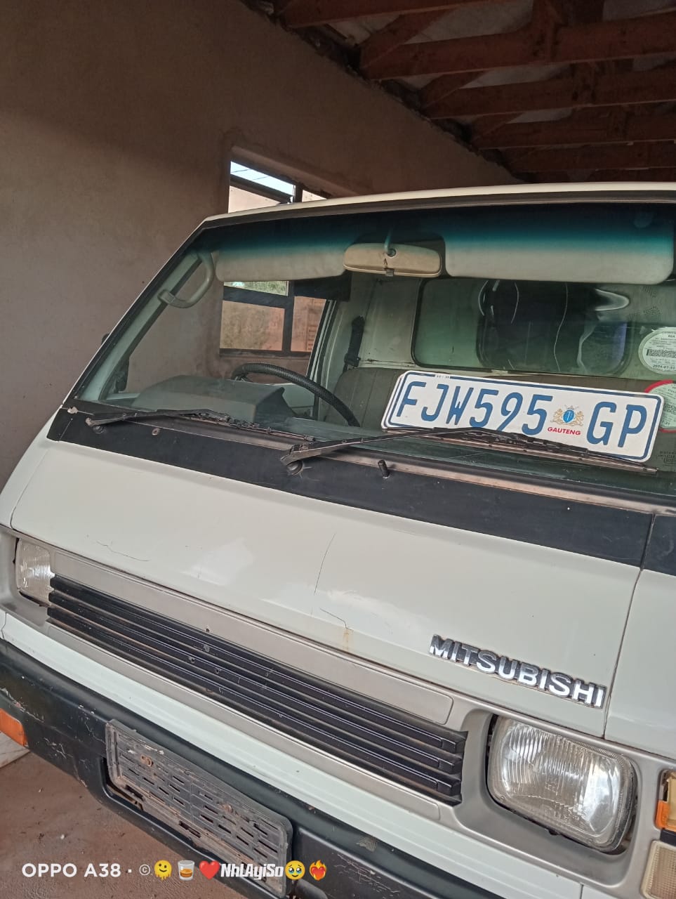 Mitsubishi L300 Bakkie