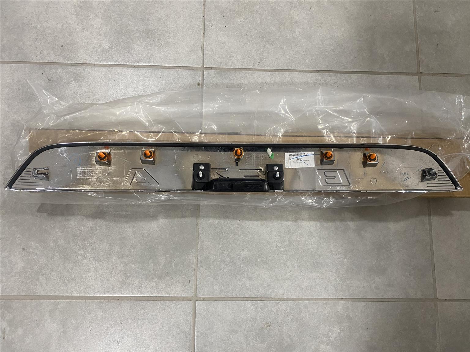 2022 SUZUKI VITARA BREZZA TAILGATE CHROME BIDDING FOR SALE. BRAND NEW - Private Seller 2022 SUZUKI VITARA BREZZA TAILGATE CHROME BIDDING FOR SALE. BRAND NEW - Private Seller