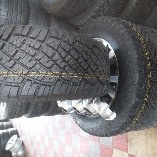 isuzu gray rims and tyres