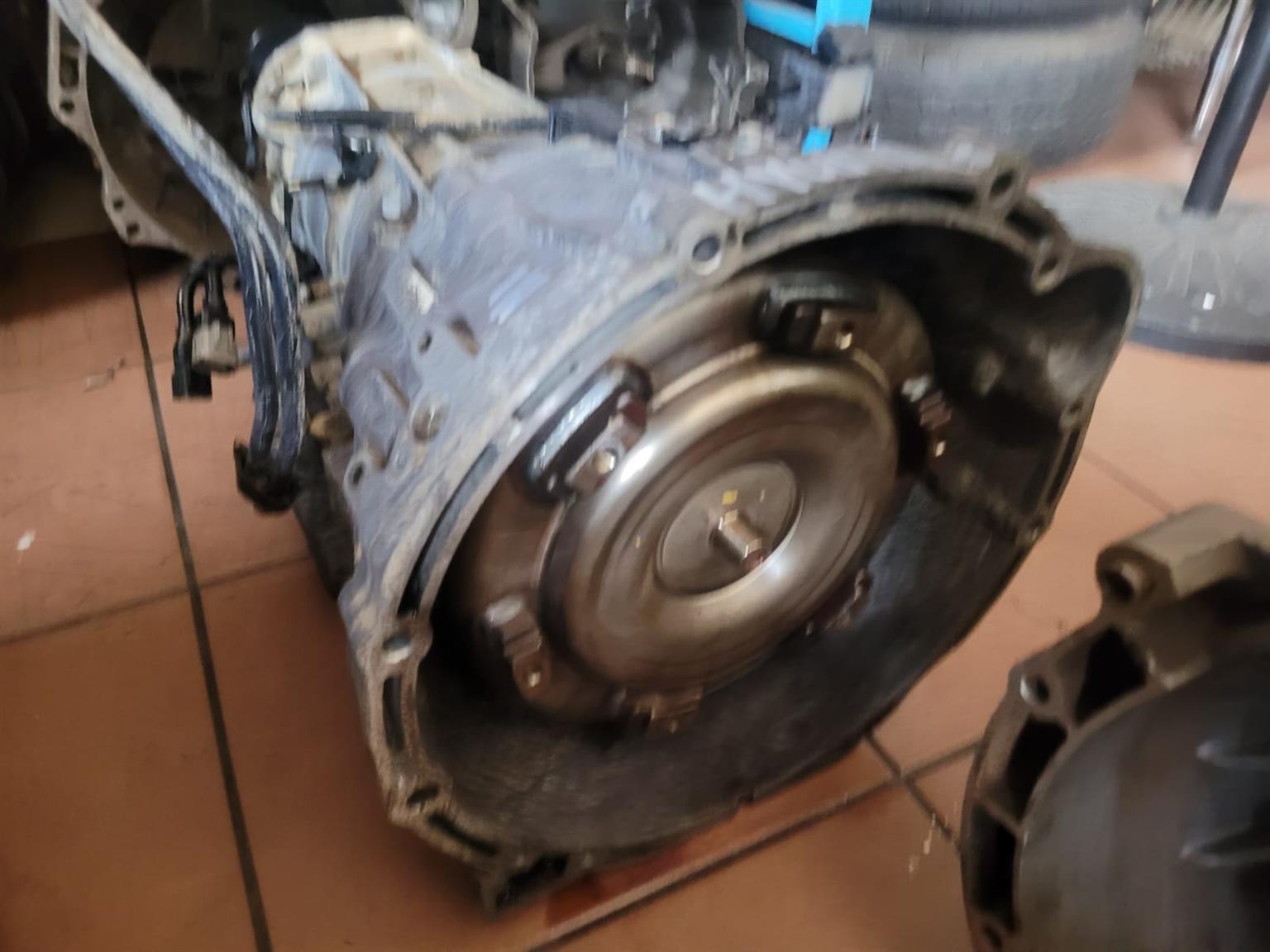 HYUNDAI H-1 BUS AUTOMATIC GEARBOX - Private Seller HYUNDAI H-1 BUS AUTOMATIC GEARBOX - Private Seller