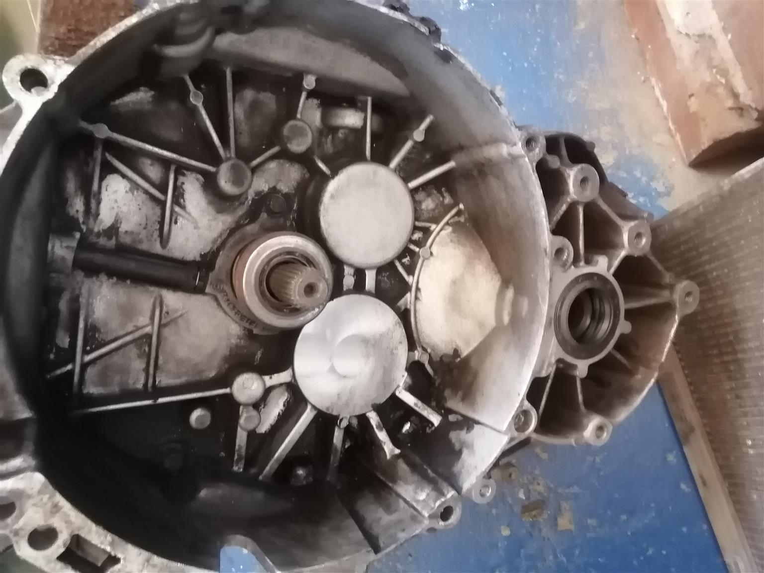 6 speed manual gearbox for volvo S40 - Private Seller