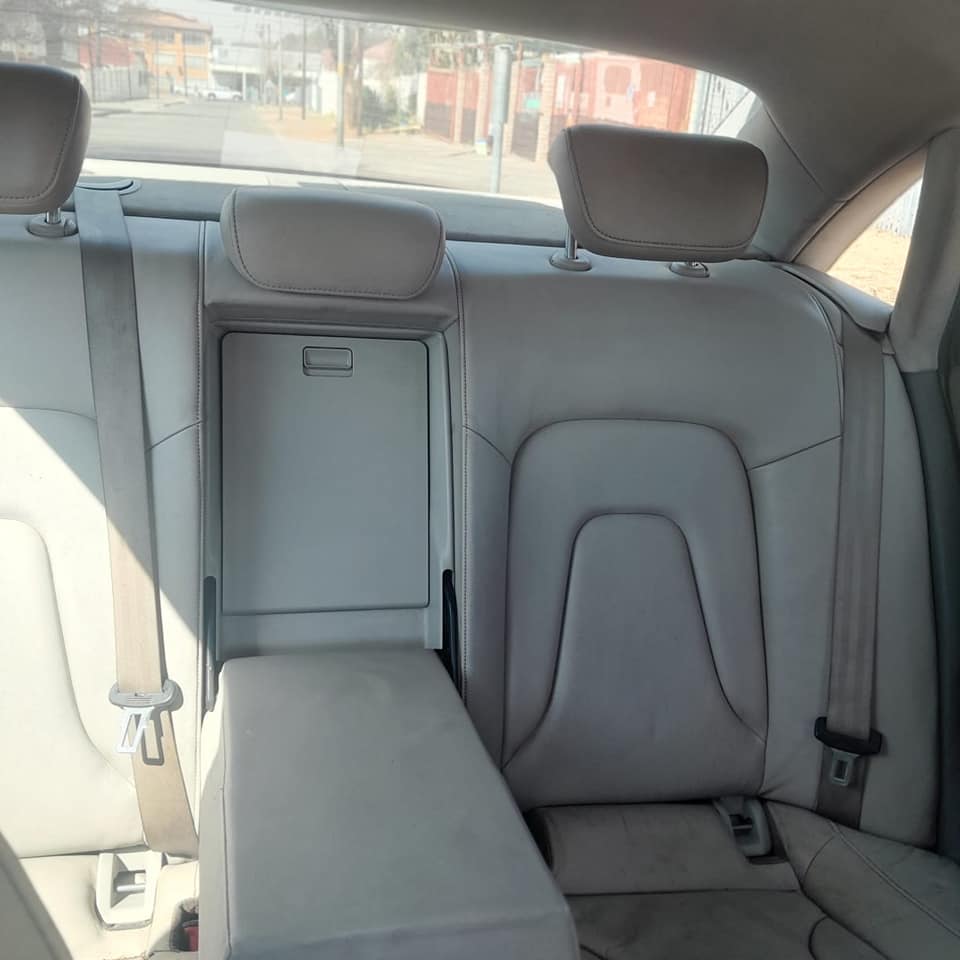 AUDI A4.MANUAL TRANSMISSION