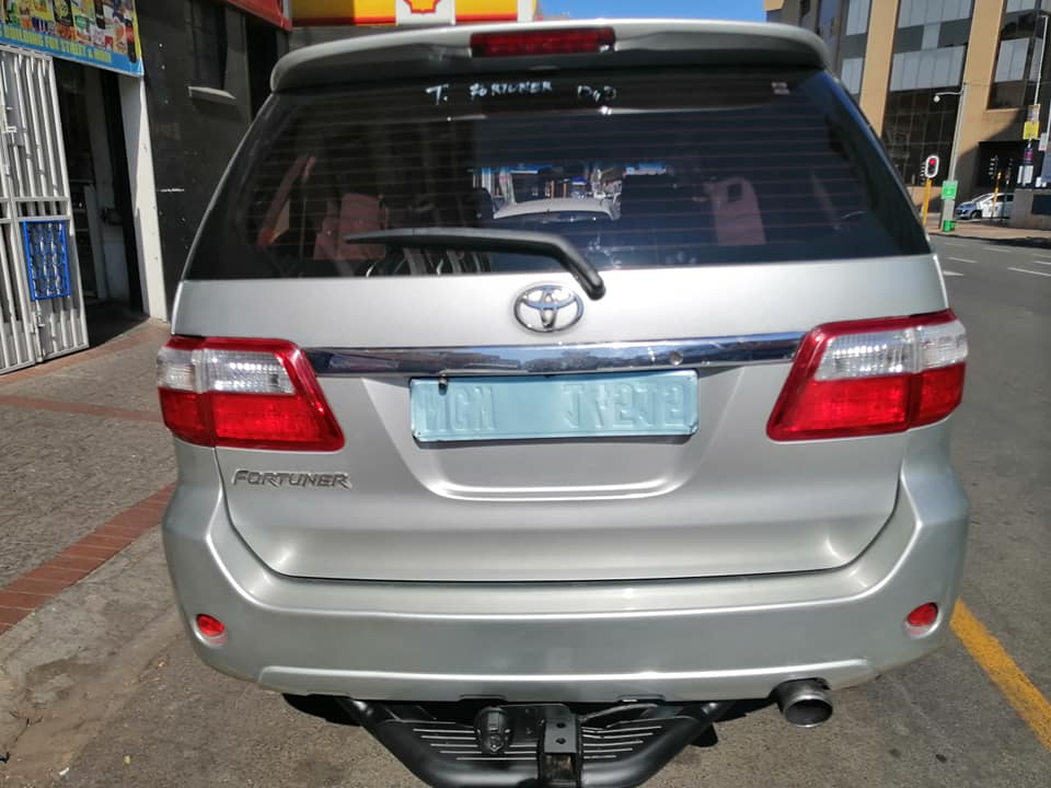 2010 Toyota Fortuner 3.0 D4-D 103000km