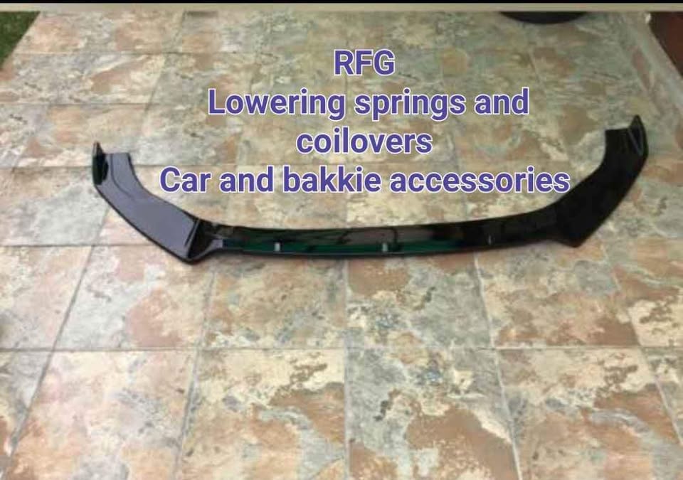 Ford Focus st gloss black plastic front spoiler - Private Seller Ford Focus st gloss black plastic front spoiler - Private Seller