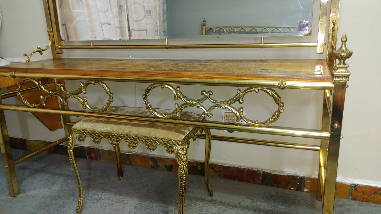 Vintage Style Italian Brass Bedroom Suite