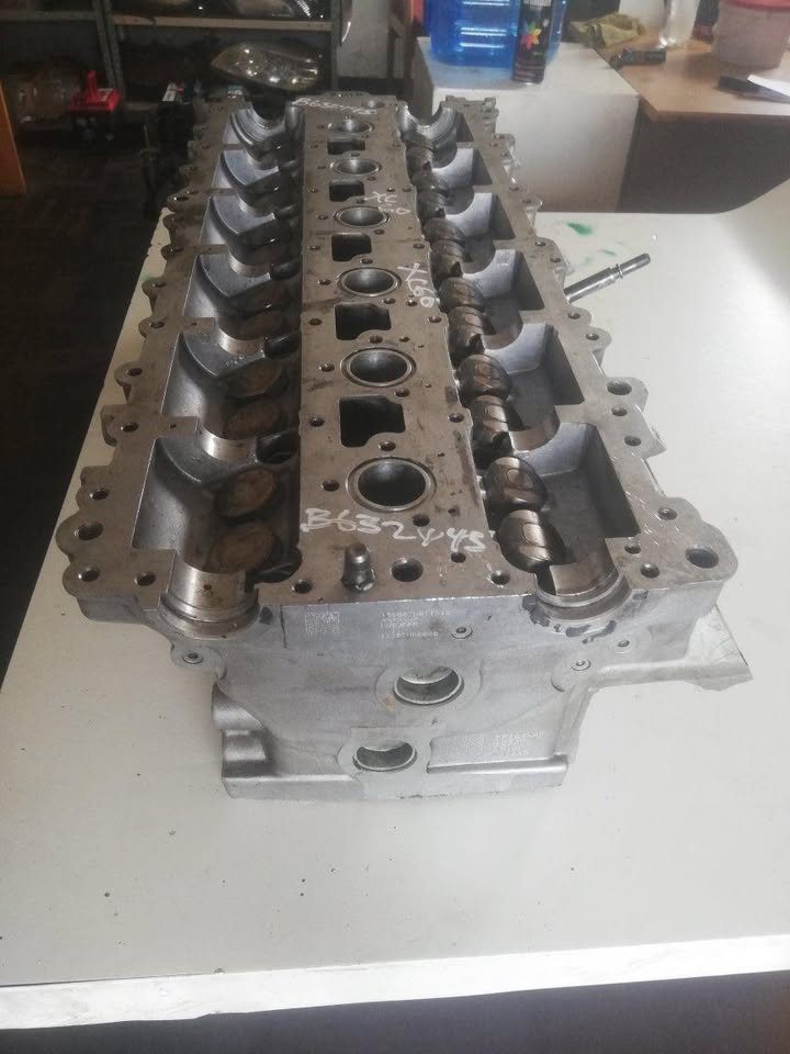 Volvo S60 3.2 2012 B6324S cylinder head for sale - Private Seller