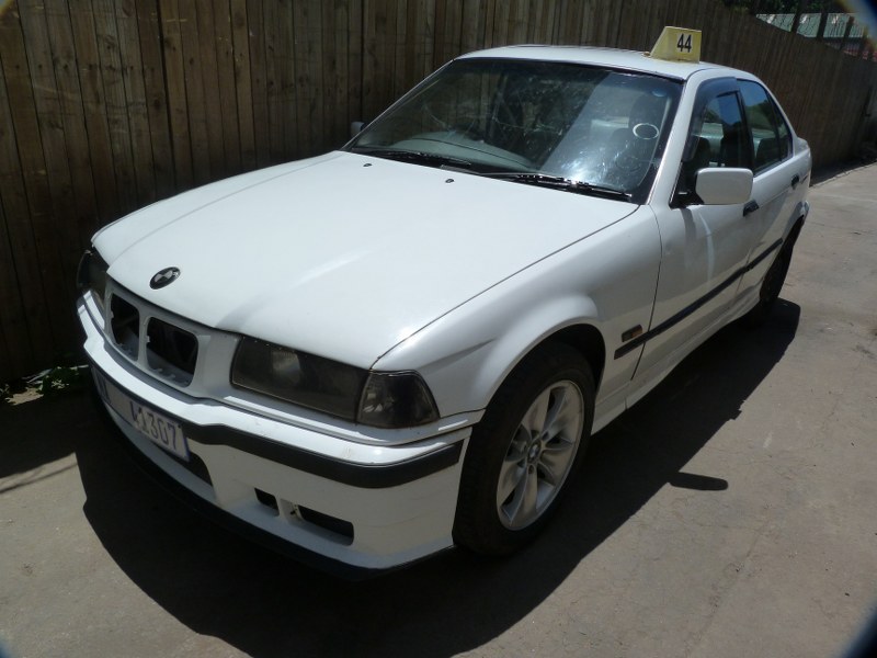 BMW 318i Manual E36 - 1994 STRIPPING FOR SPARES - Private Seller BMW 318i Manual E36 - 1994 STRIPPING FOR SPARES - Private Seller