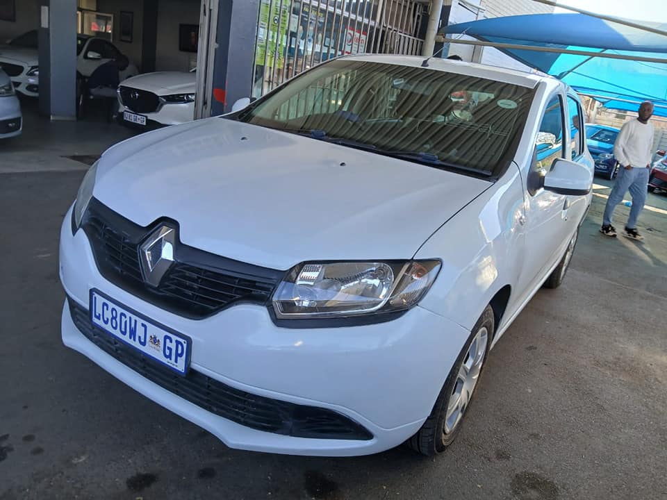 2015 RENAULT SANDERO 900T TURBO MANUAL