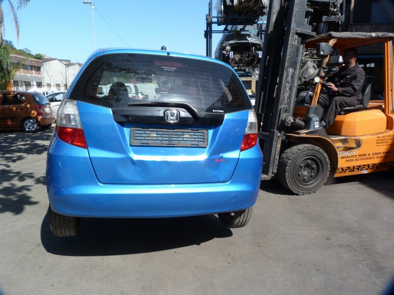 STRIPPING Honda Jazz 1.4i LX Manual - 2009 - Private Seller