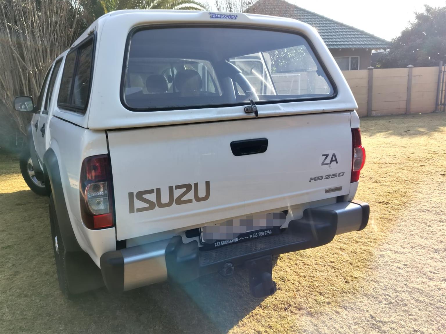 Used 2009 Isuzu KB 250D-Teq double cab LE - Private Seller