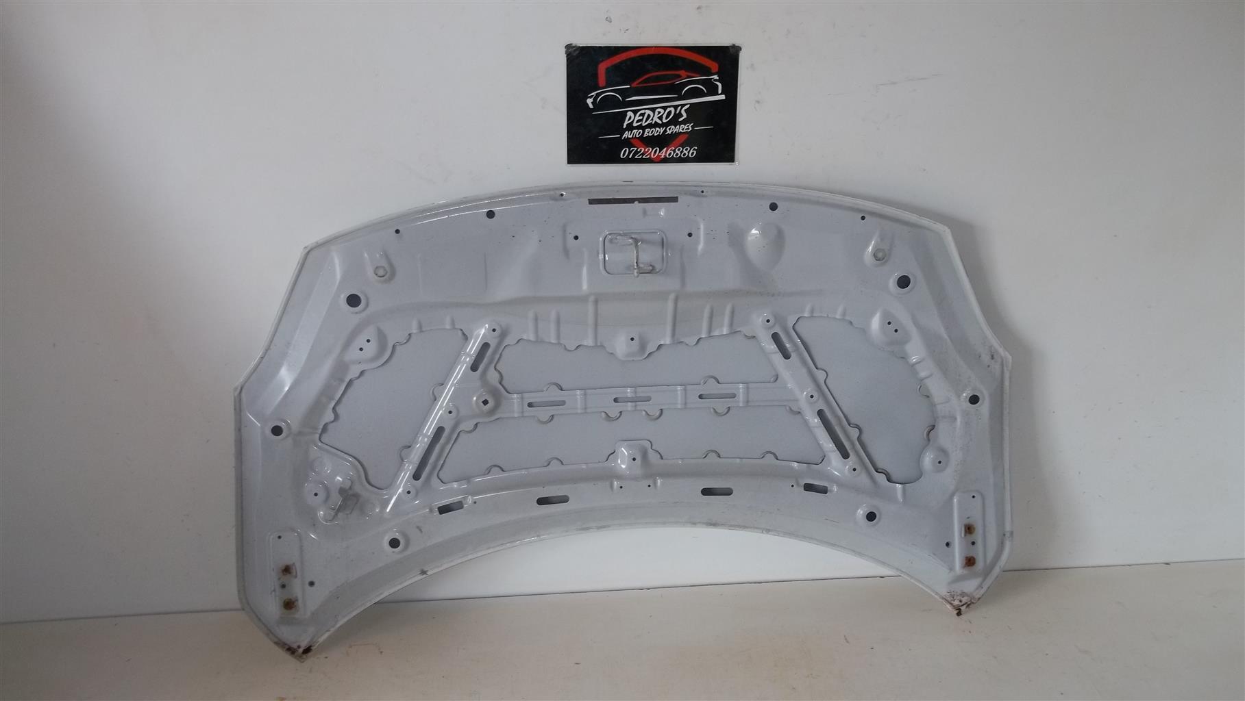 Suzuki Swift Bonnet - Private Seller Suzuki Swift Bonnet - Private Seller