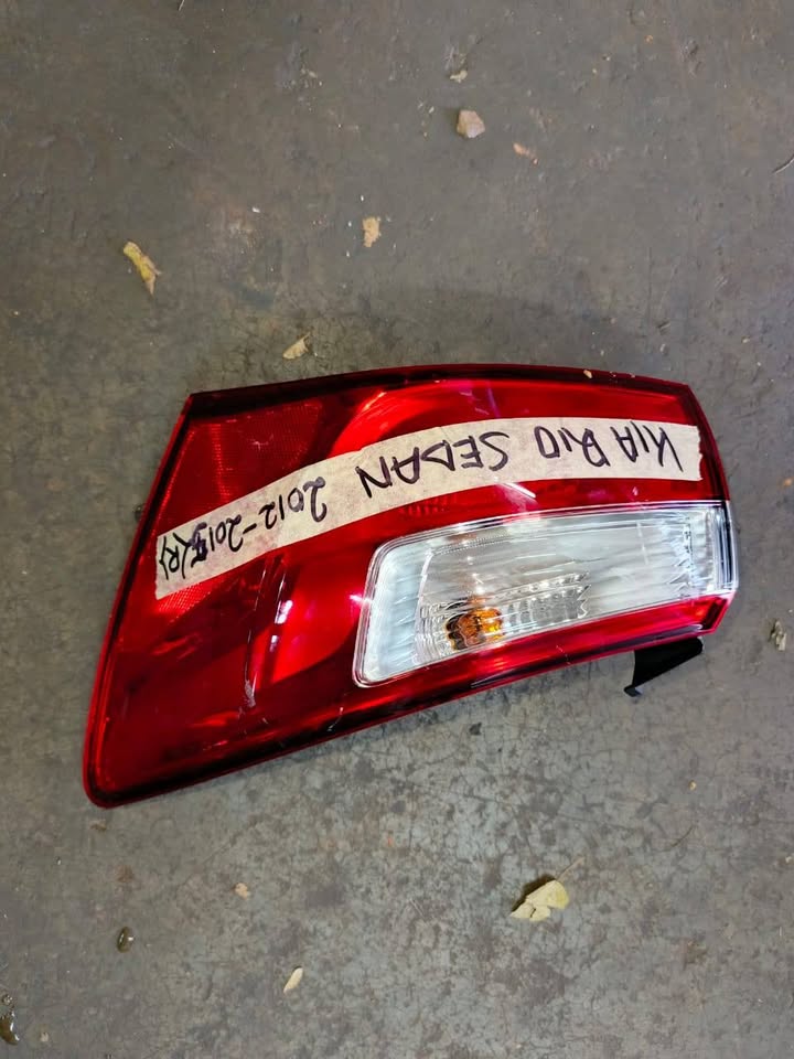 Kia Rio sedan 2012-2015 taillight rightside - Private Seller Kia Rio sedan 2012-2015 taillight rightside - Private Seller