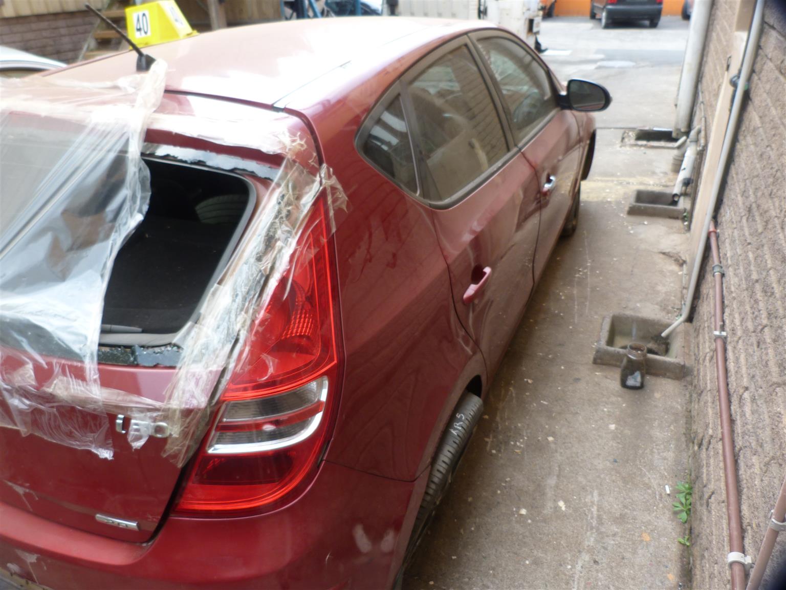 STRIPPING Hyundai i30 2.0 - 2010 - Private Seller STRIPPING Hyundai i30 2.0 - 2010 - Private Seller