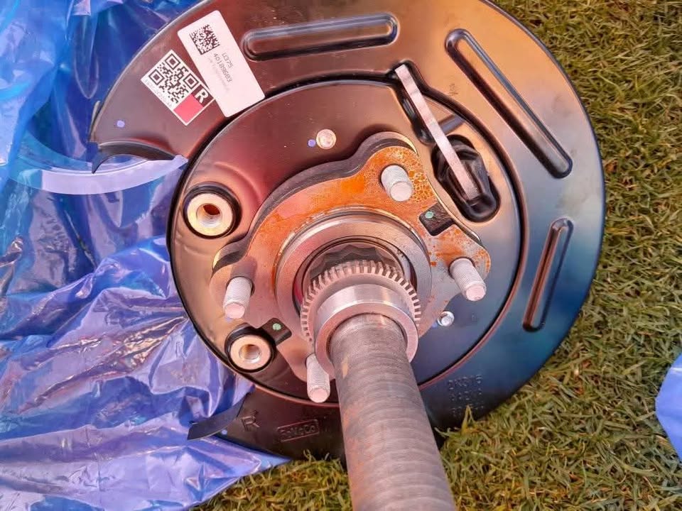 Ford Everest 2.2 side shaft R/R - Private Seller