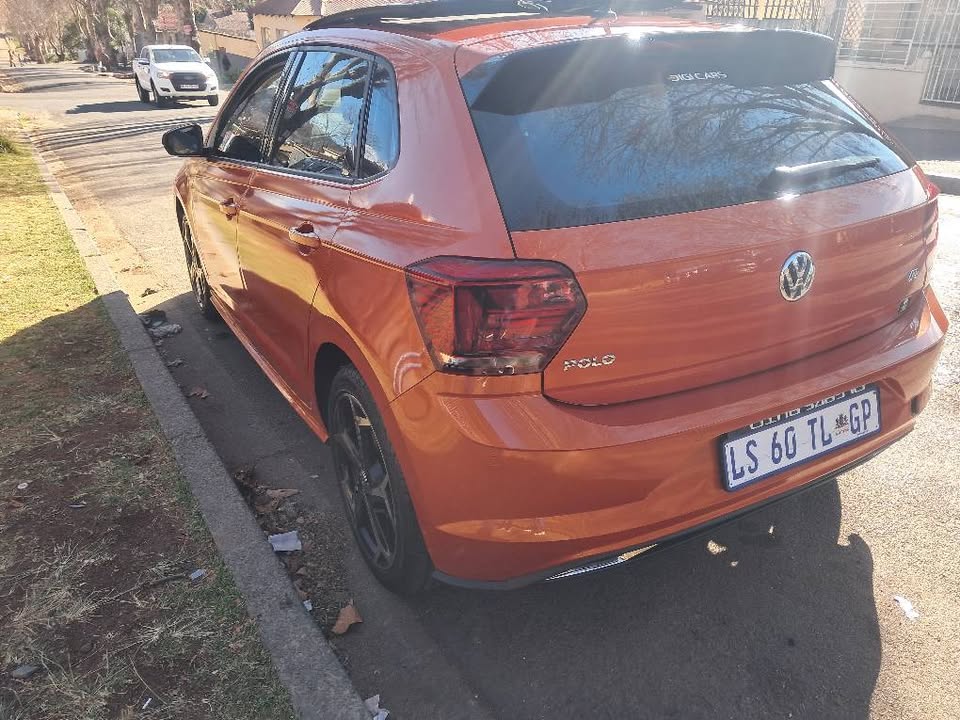 VW polo 8 Rline 1.0 Tsi Comfortline Automatic 2020