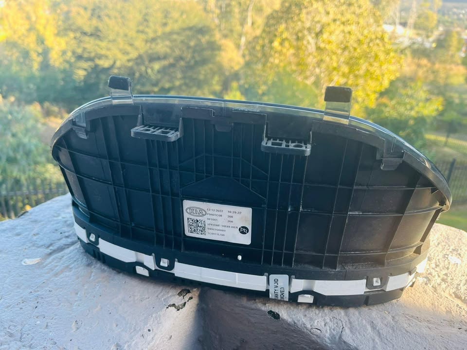 KIA SELTOS CLUSTER AVAILABLE - Private Seller KIA SELTOS CLUSTER AVAILABLE - Private Seller