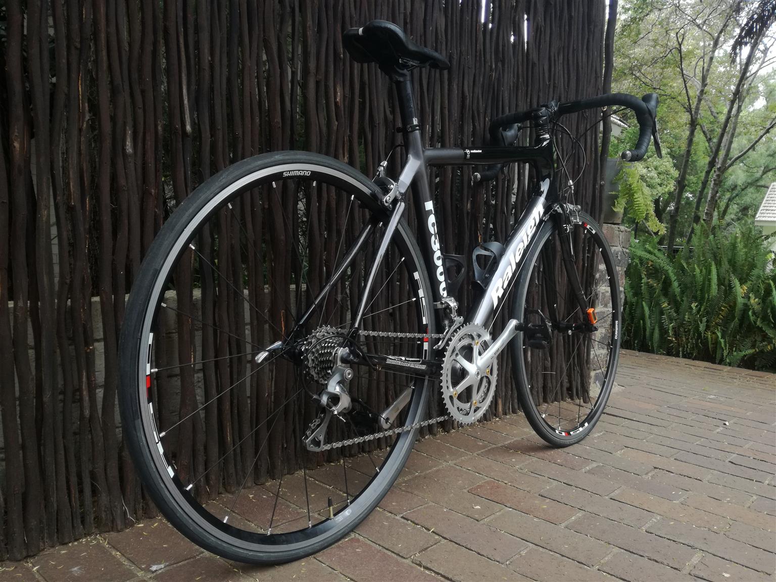 raleigh rc3000 road bike