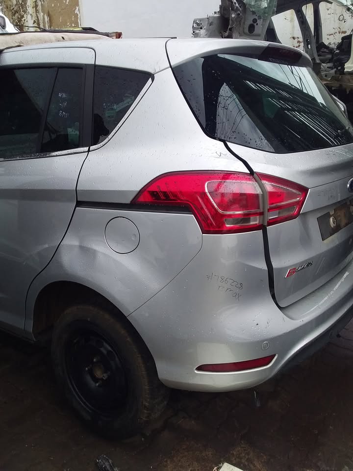 FORD SPARES IN STOCK - Private Seller FORD SPARES IN STOCK - Private Seller