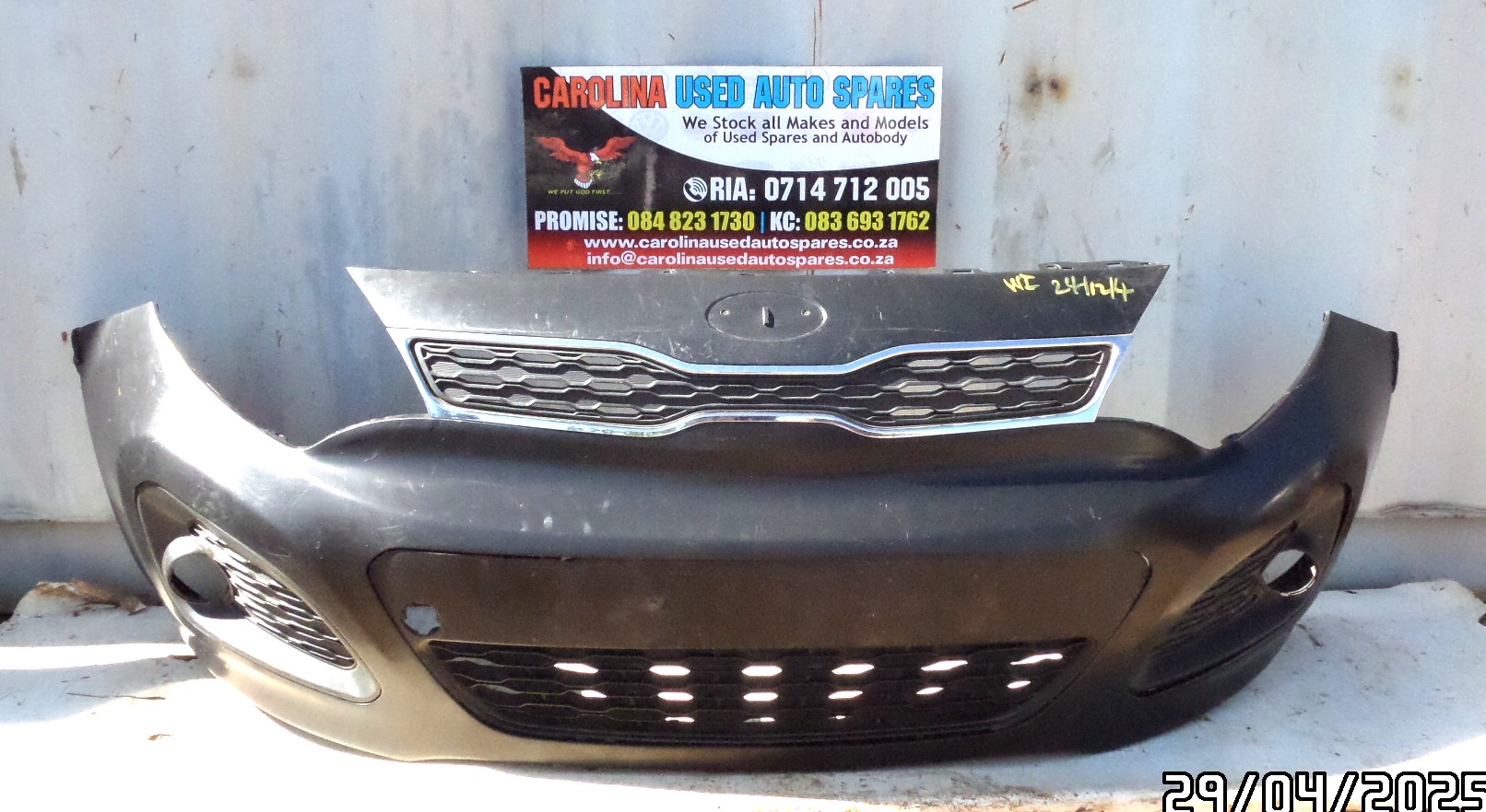 Kia Rio complete front bumper (hatchback) - Private Seller Kia Rio complete front bumper (hatchback) - Private Seller