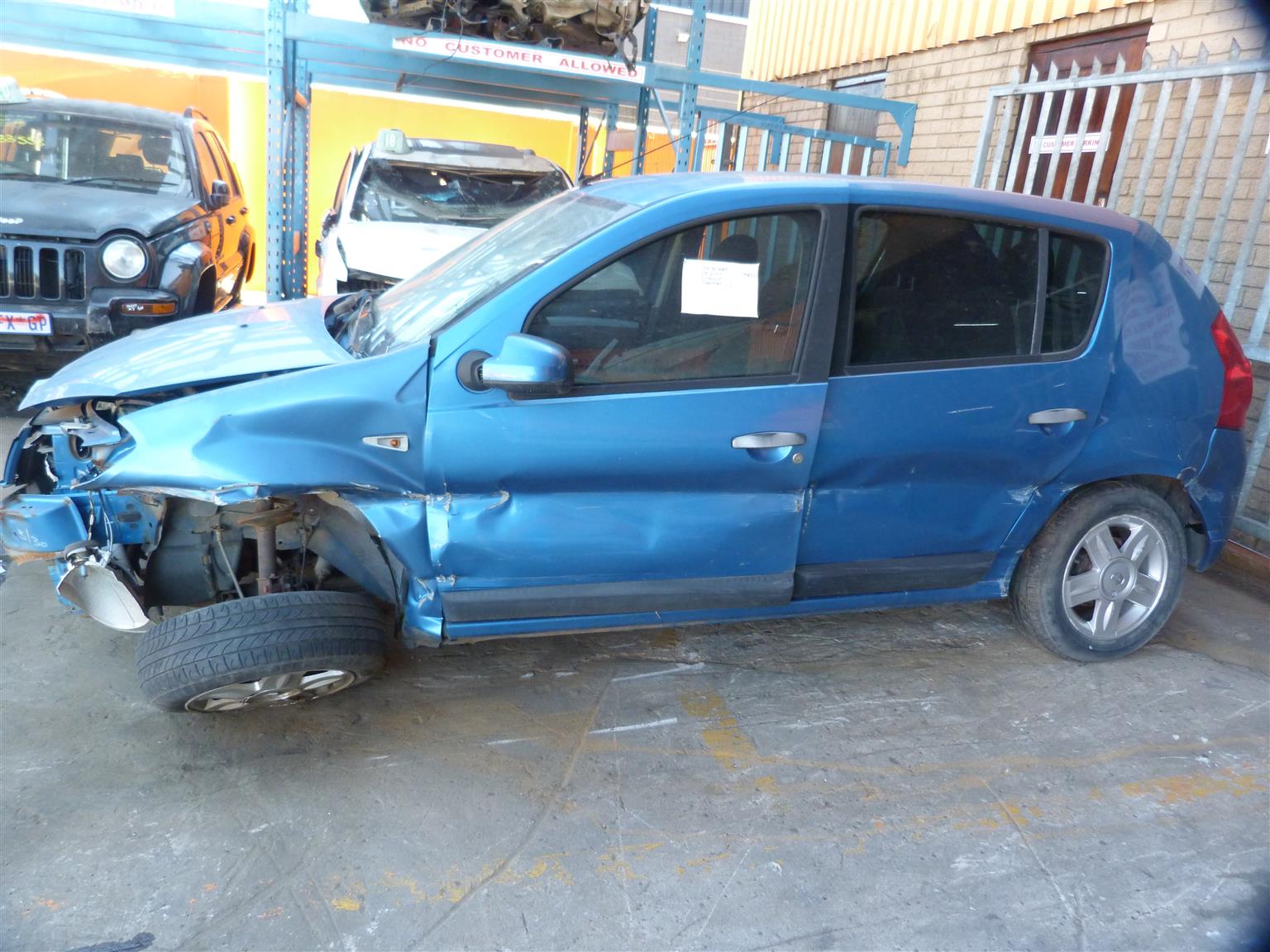 Renault Sandero 1.6 8V Manual - 2010 - Private Seller Renault Sandero 1.6 8V Manual - 2010 - Private Seller
