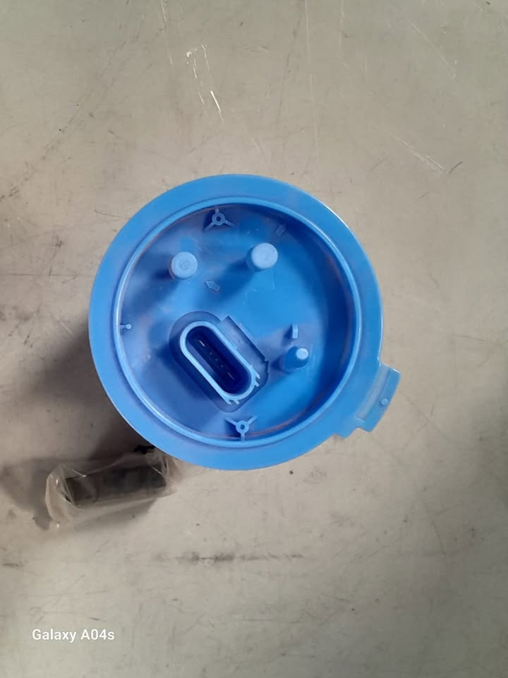 VW GOLF 5, JETTA & AUDI B7 2.0L FUEL PUMP FOR SALE - Private Seller VW GOLF 5, JETTA & AUDI B7 2.0L FUEL PUMP FOR SALE - Private Seller