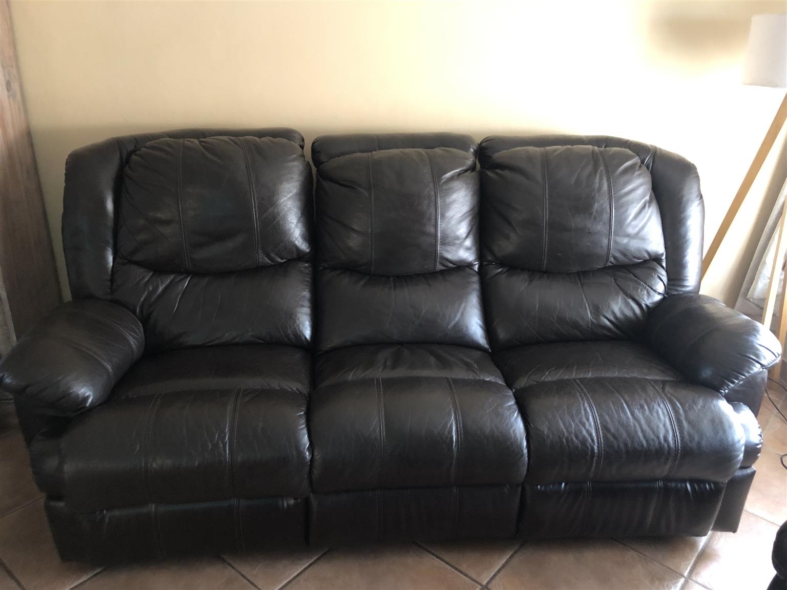 second hand leather three piece suites for sale