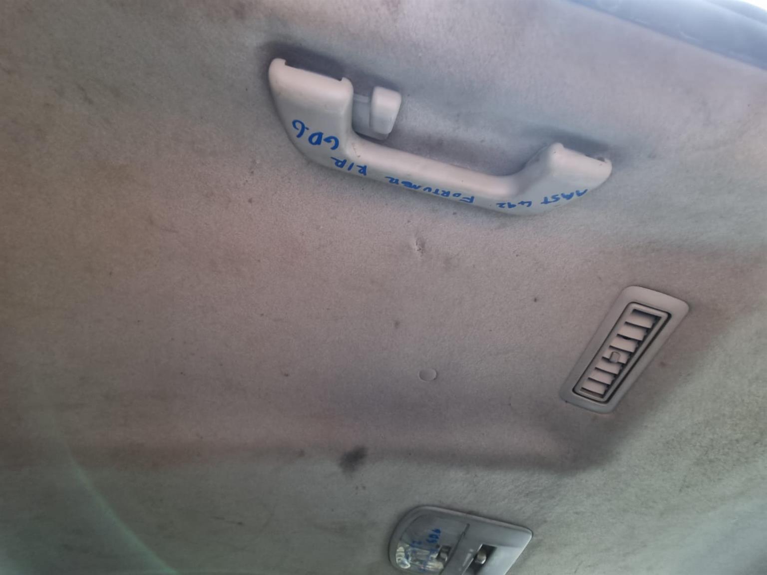 Used Toyota Fortuner GD6 Grab Handles - Private Seller Used Toyota Fortuner GD6 Grab Handles - Private Seller