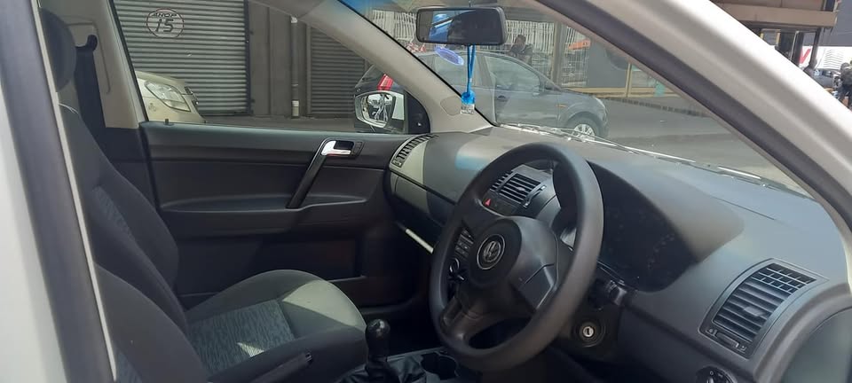 2016 VW POLO VIVO 1.4 MANUAL TRANSMISSION, WHITE COLOUR, 57000KM, ACCIDENT FREE