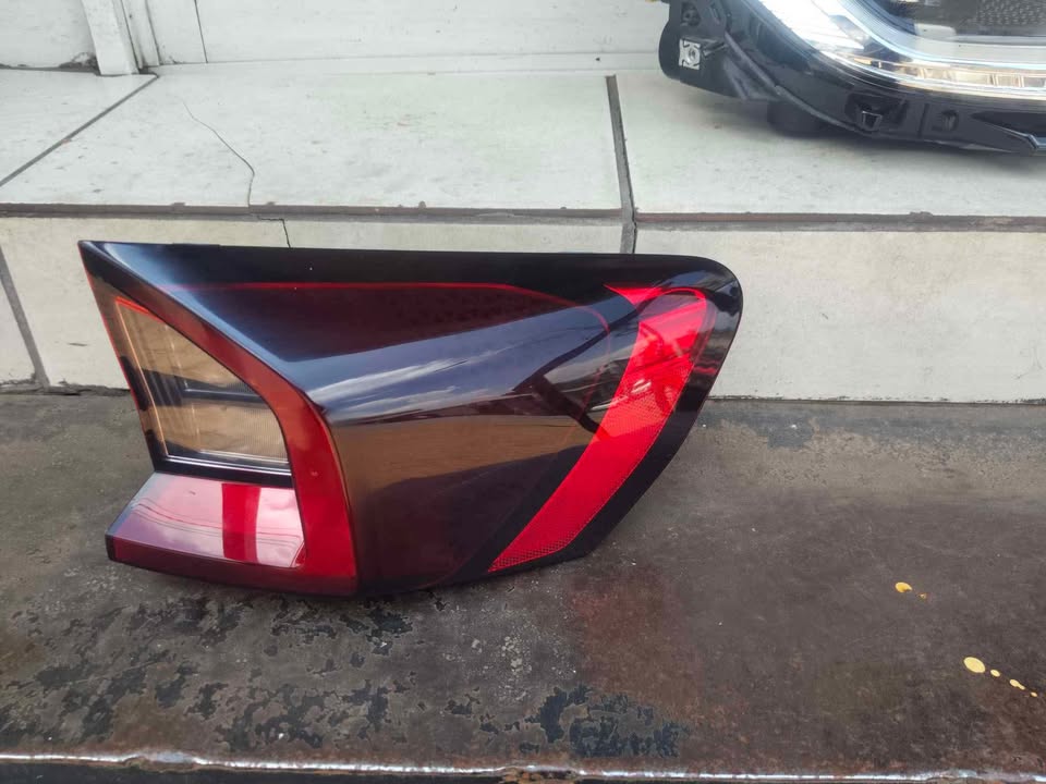 BMW U11 X1 right taillight - Private Seller BMW U11 X1 right taillight - Private Seller