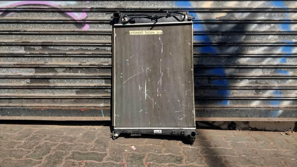 Hyundai Tucson automatic radiator 2020 - Private Seller