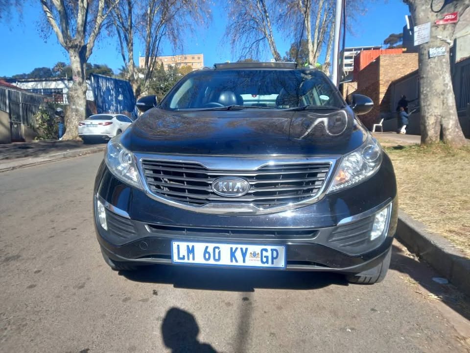 2012 Kia Sportage 2.4 AUTOMATIC 4×4  Petrol, Black, 59000kms. Sunroof Leather seats, Rev