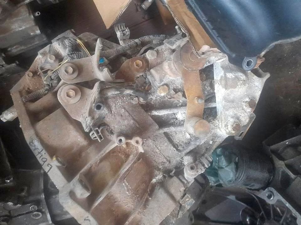SUZUKI ETIGA GEARBOX EXCELLENT WORKING CONDITION - Private Seller SUZUKI ETIGA GEARBOX EXCELLENT WORKING CONDITION - Private Seller