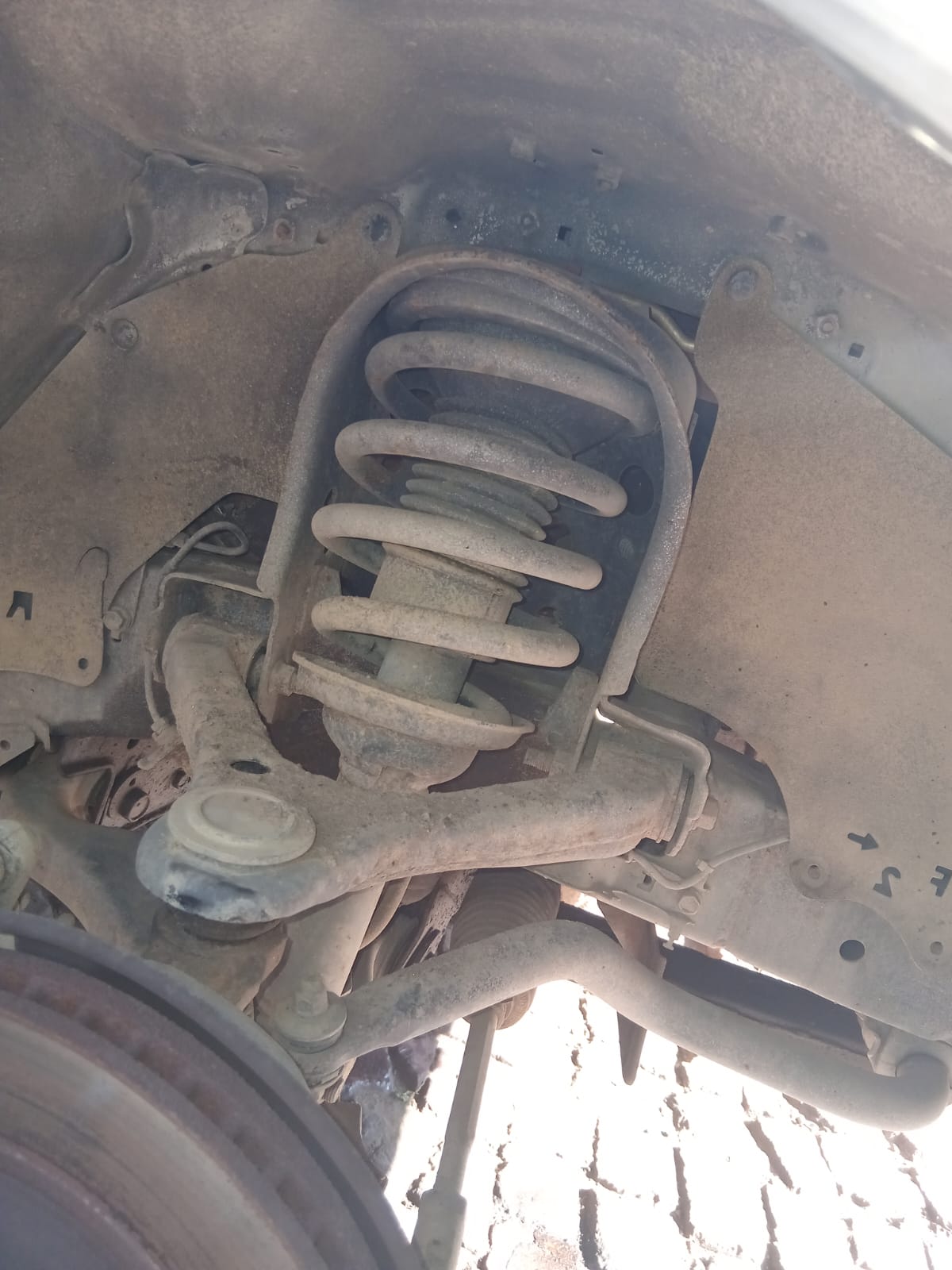 Used Toyota Innova Front Shocks – For Sale!