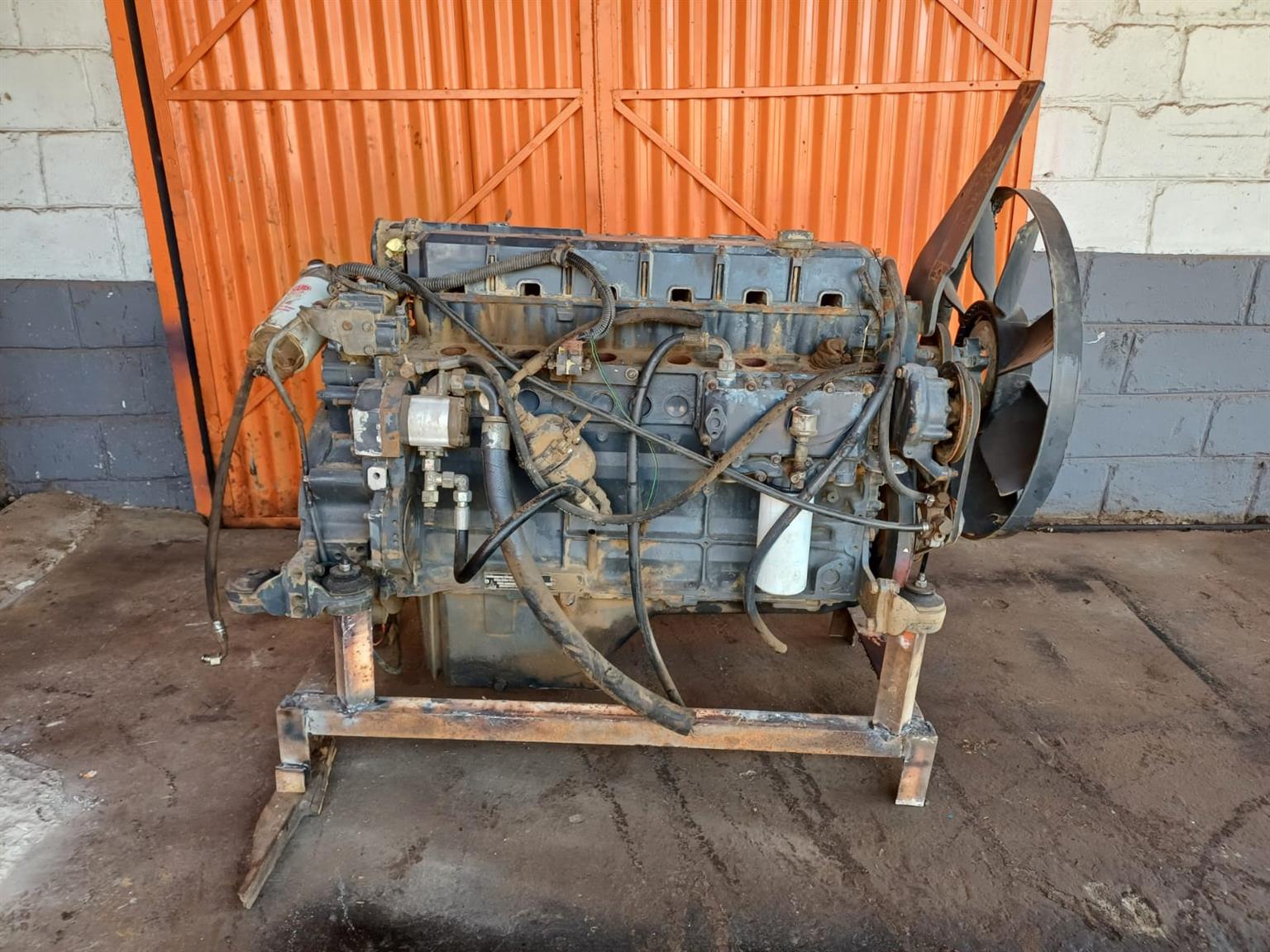 Deutz BF6M1013E Engine Deutz BF6M1013E Engine