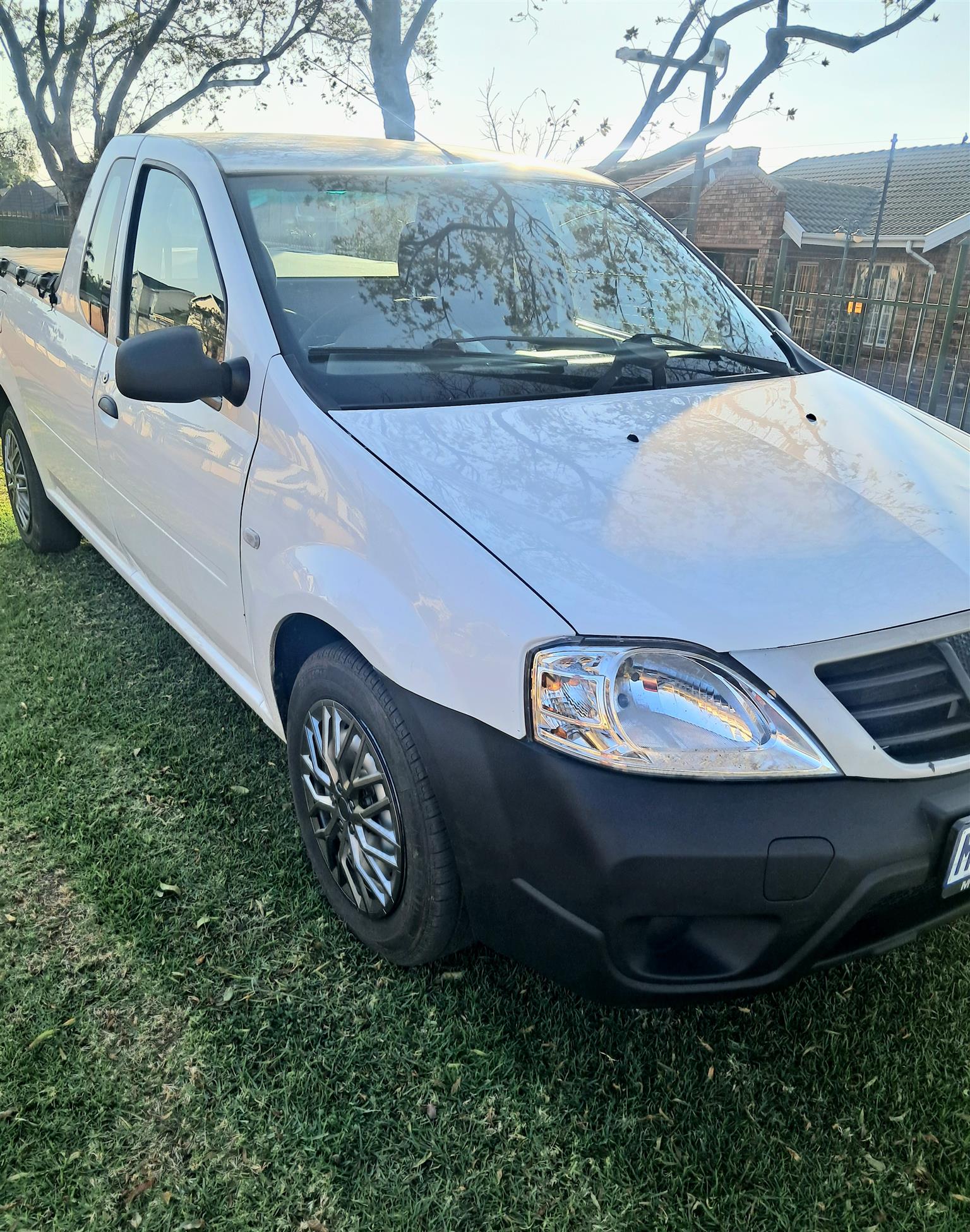 Used 2019 Nissan NP200 1.6i (aircon) safety pack - Private Seller Used 2019 Nissan NP200 1.6i (aircon) safety pack - Private Seller