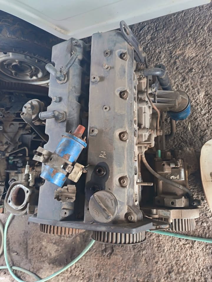 Hyundai 2.9 diesel turbo engine stripping for spares - Private Seller Hyundai 2.9 diesel turbo engine stripping for spares - Private Seller