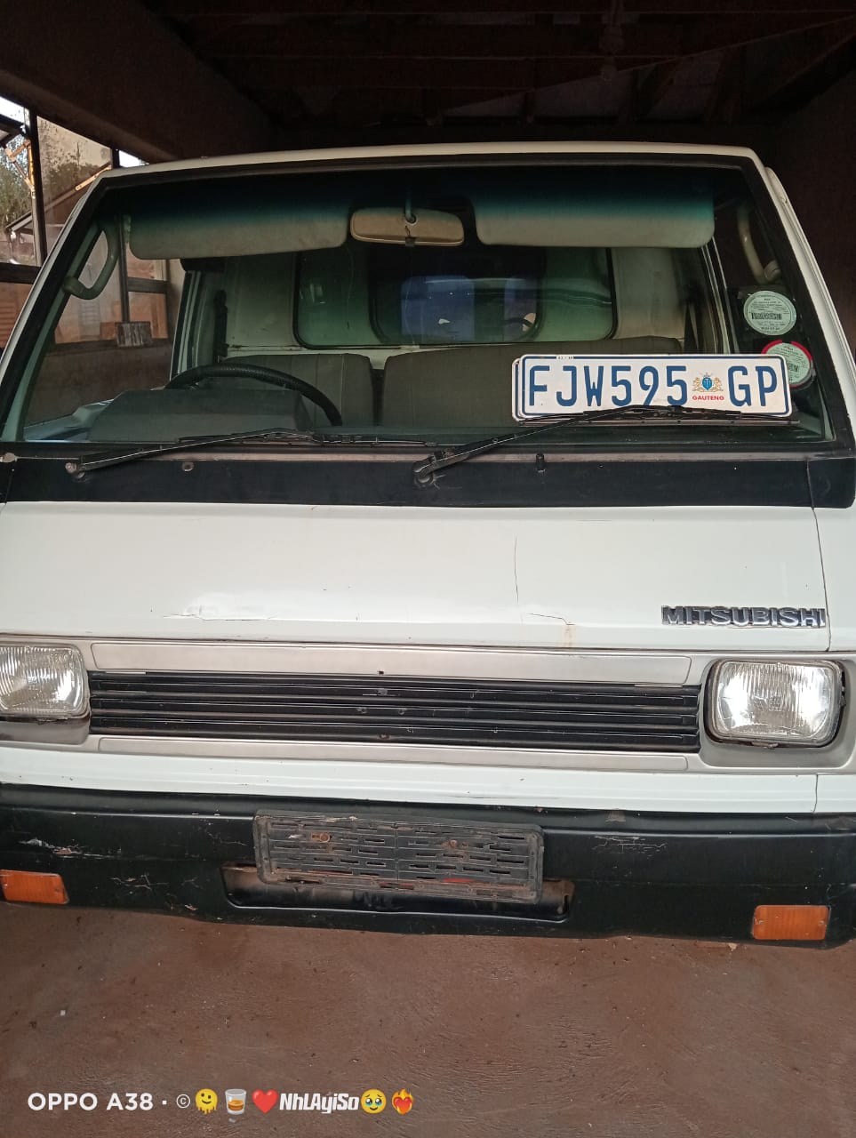 Mitsubishi L300 Bakkie