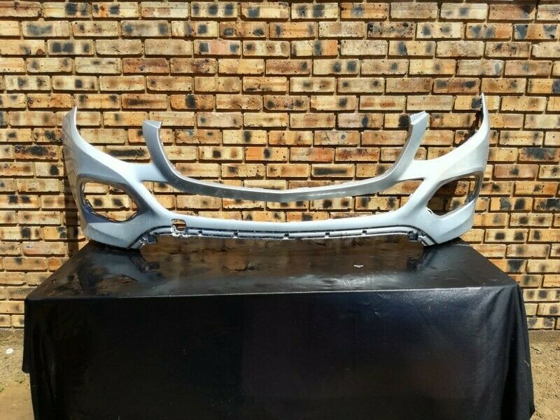 Mercedes Benz GLE Front Bumper - Private Seller Mercedes Benz GLE Front Bumper - Private Seller