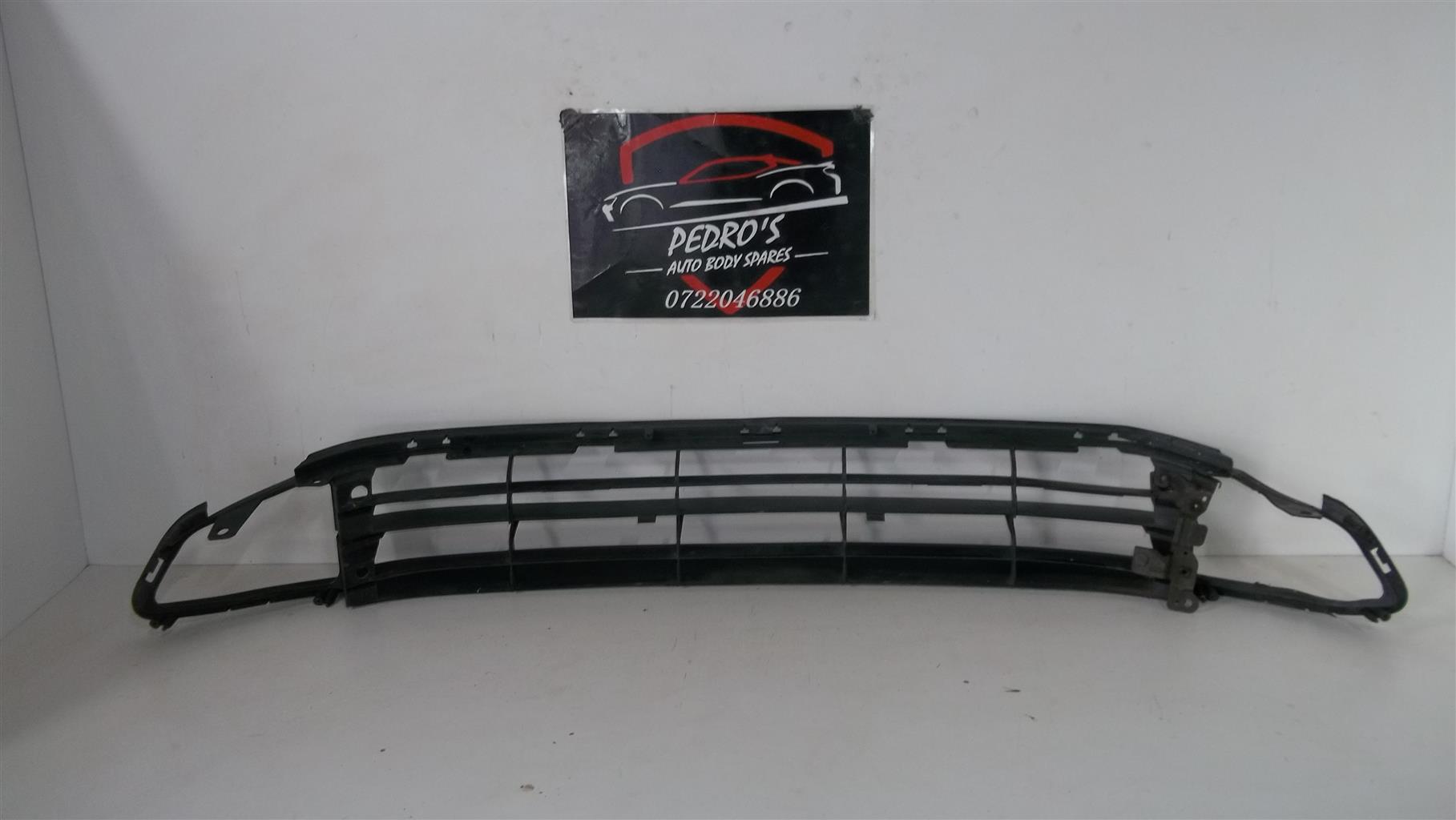 Honda Jazz grille - Private Seller Honda Jazz grille - Private Seller