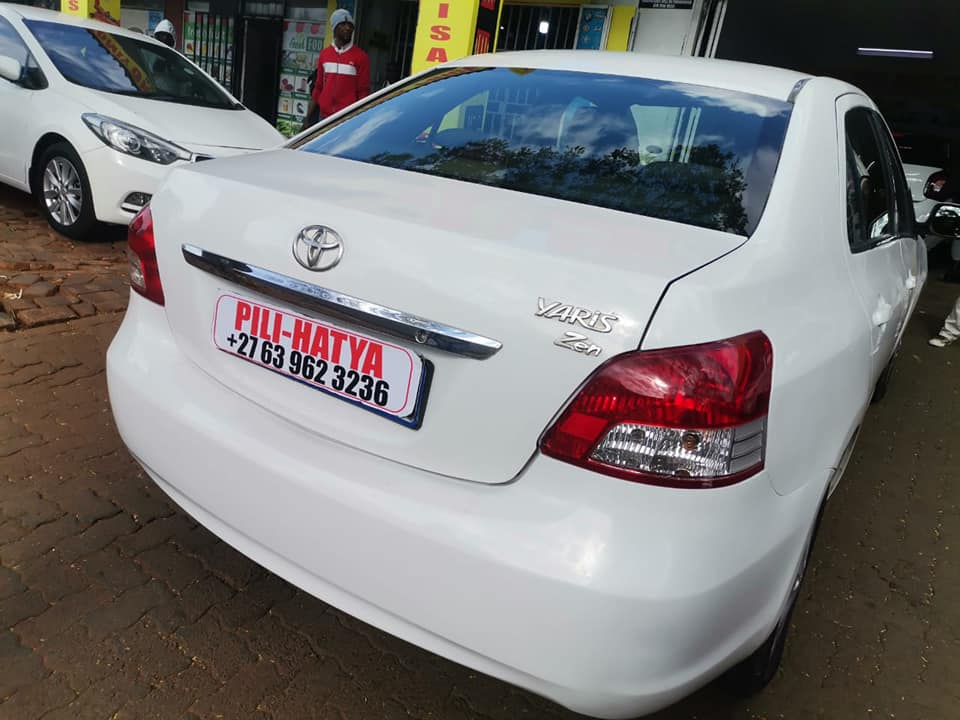 2012 TOYOTA YARIS 1.3 SEDAN MANUAL