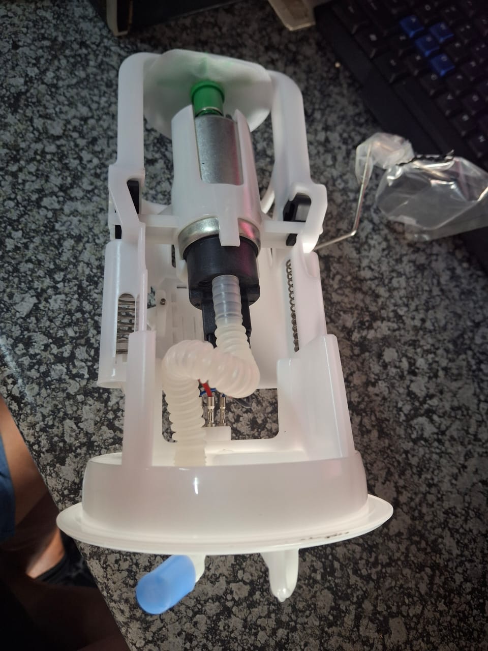 Bmw E46 Petrol Pump For Sale. (NEW)